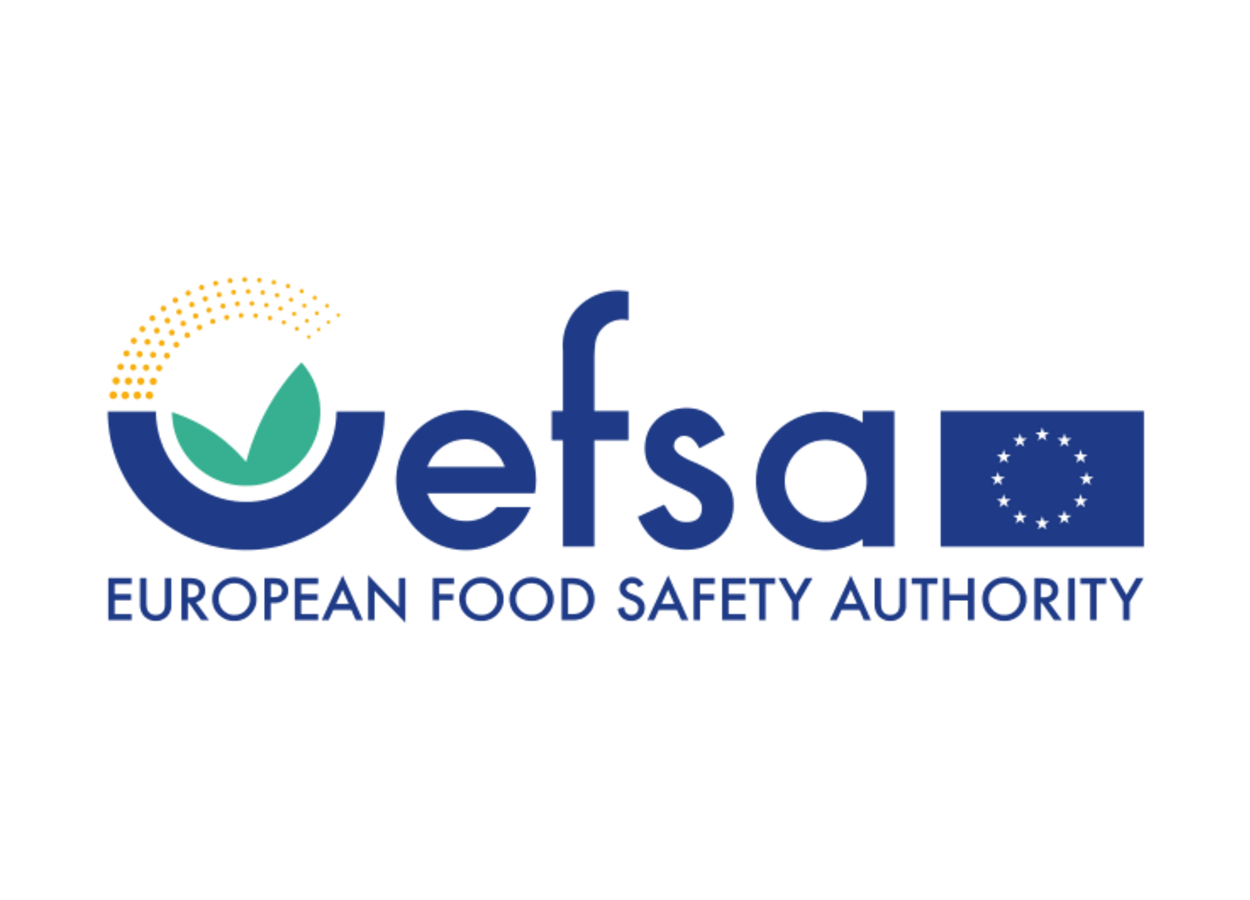 EFSA: per migliorare il benessere di bovine da latte, anatre, oche e quaglie è necessario migliorarne le condizioni in stalla